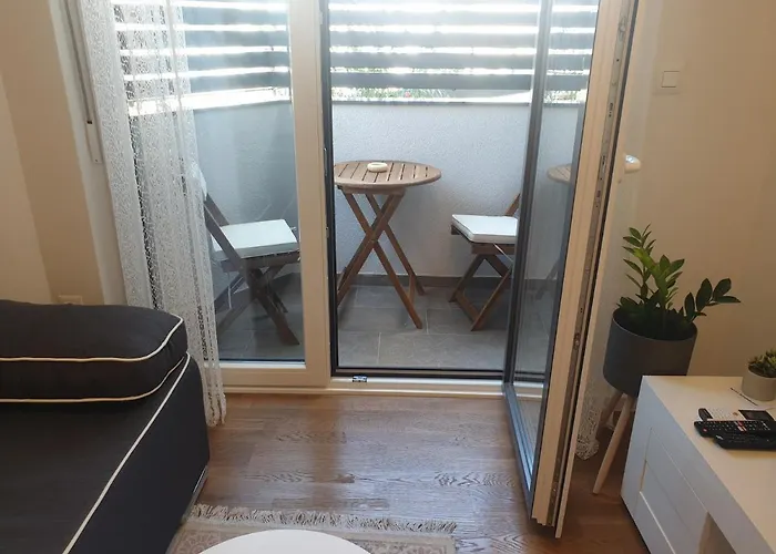 Apartment Lavanda 2 *