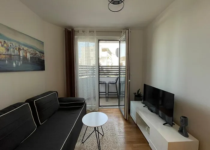 Lavanda 2 Apartment *