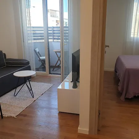Lavanda 2 * سبليت